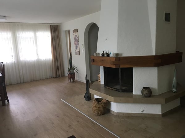 Charmantes 1.5-Zimmer-Eckreihenhaus in sonniger Zentrumslage in Lachen SZ mit Seenähe 11