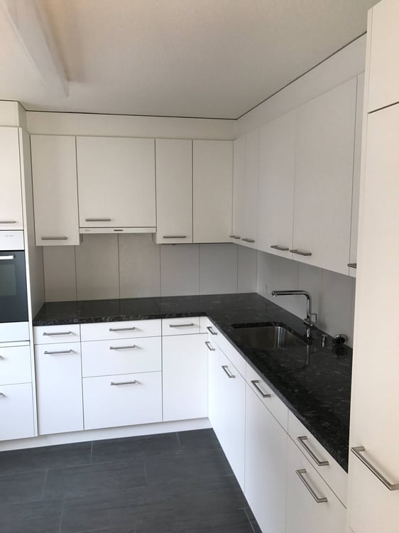 Charmantes 1.5-Zimmer-Eckreihenhaus in sonniger Zentrumslage in Lachen SZ mit Seenähe 9