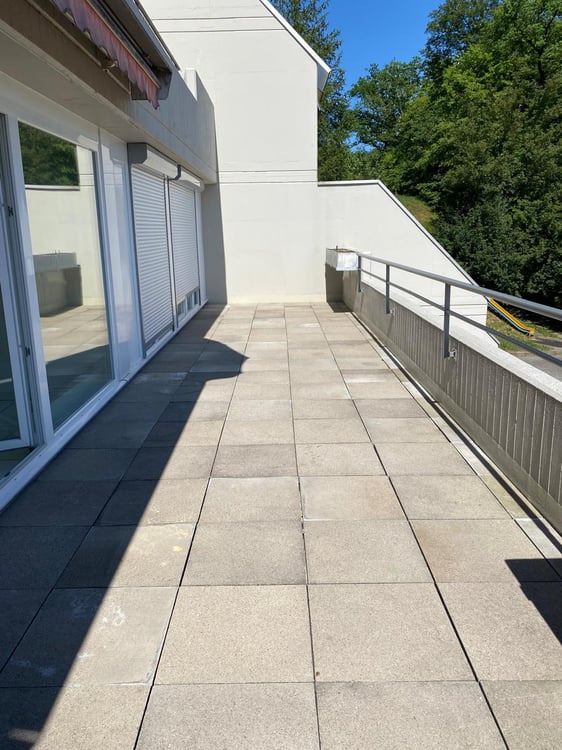 Moderne 1.5-Zimmer-Wohnung mit Weitblick über Zwingen 5