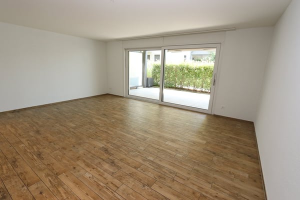 Moderne 1.5-Zimmer-Wohnung in ruhiger Lage in Holderbank 2