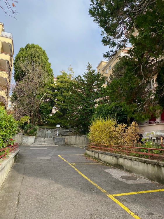 Place de parc extérieure – Près de la Gare de Lausanne 1