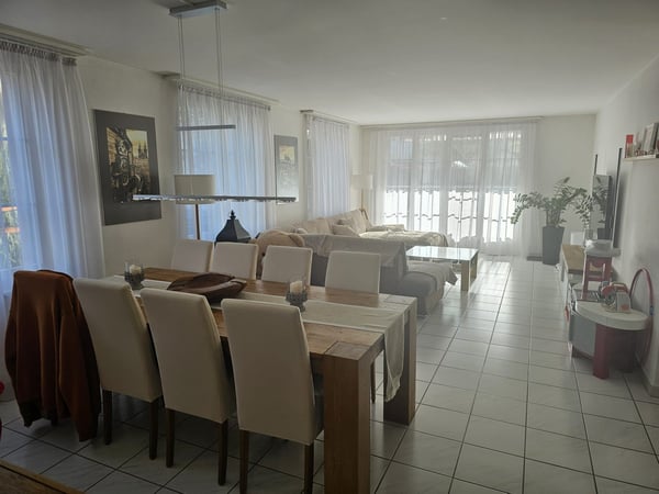 Wohnung im nebelfreien Bäretswil 1