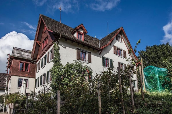 Exklusive 1.5-Zimmer-Wohnung mit privatem Garten in Männedorf 5