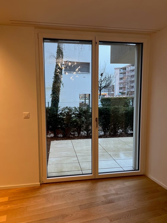 Erstvermietung: Moderne 1.5-Zimmer-Neubau-Wohnung mit Sitzplatz in Zürich Affoltern 3