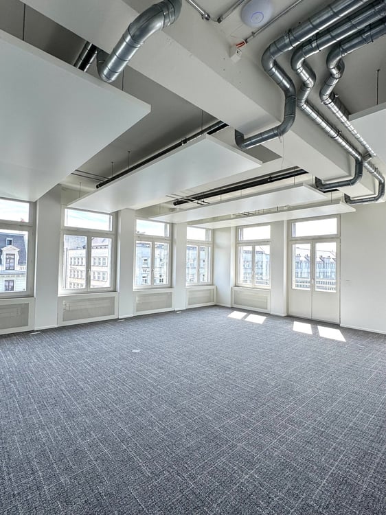 Moderne Bürofläche am Bleicherweg 10 in Zürich 2