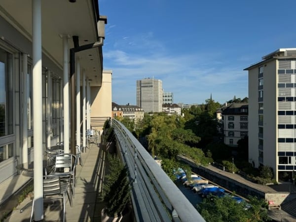 Moderne Bürofläche am Bleicherweg 10 in Zürich 7