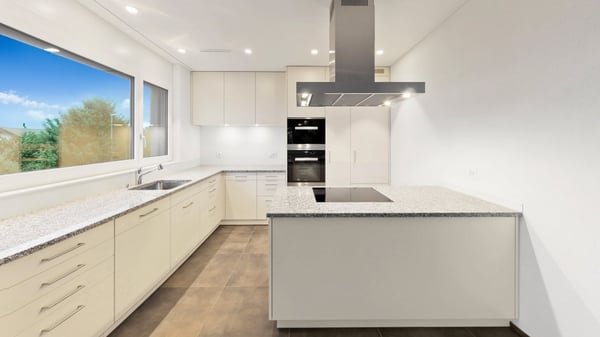 Naturnahe, moderne 1.5-Zimmerwohnung mit Weitsicht 2