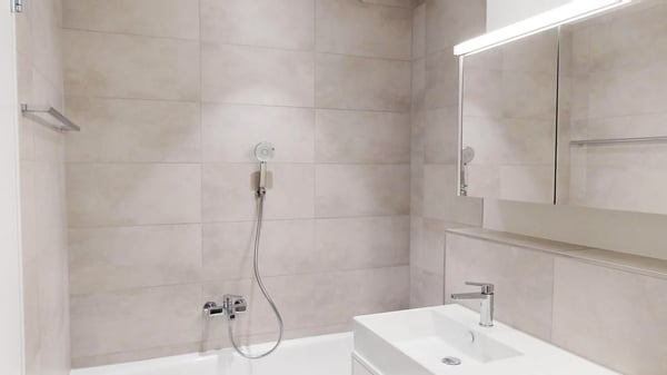 Naturnahe, moderne 1.5-Zimmerwohnung mit Weitsicht 6