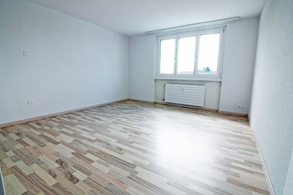 Ruhige und sonnige 1 - Zimmer-Wohnung mit grossem Balkon 7