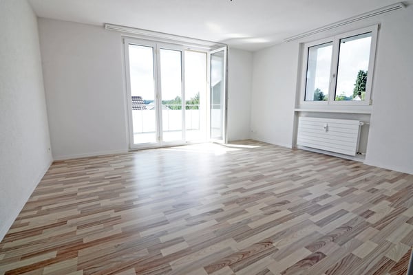 Ruhige und sonnige 1 - Zimmer-Wohnung mit grossem Balkon 5