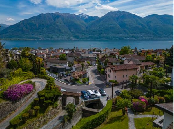 Splendida villa di 2.5 locali con vista panoramica a Minusio 7