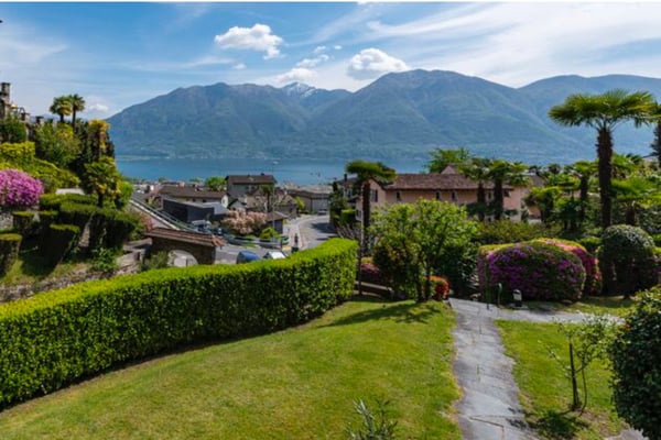 Splendida villa di 2.5 locali con vista panoramica a Minusio 8