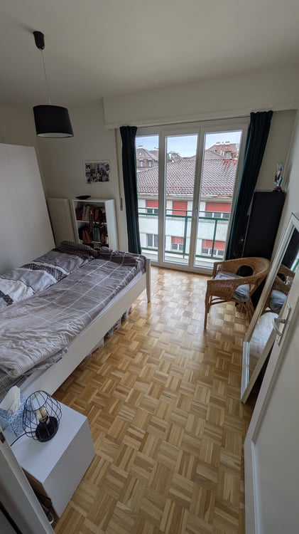 Appartement lumineux de 1.5 pièces, à proximité du centre-ville ville 4