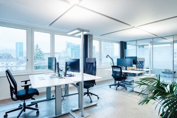 Vollausgebaute & bezugsbereite Bürofläche direkt an der Limmat in Zürich-Wipkingen 4