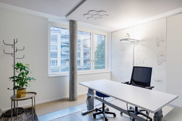 Vollausgebaute & bezugsbereite Bürofläche direkt an der Limmat in Zürich-Wipkingen 7