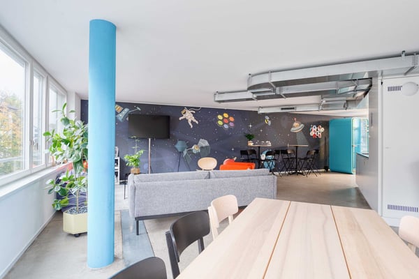 Vollausgebaute & bezugsbereite Bürofläche direkt an der Limmat in Zürich-Wipkingen 14