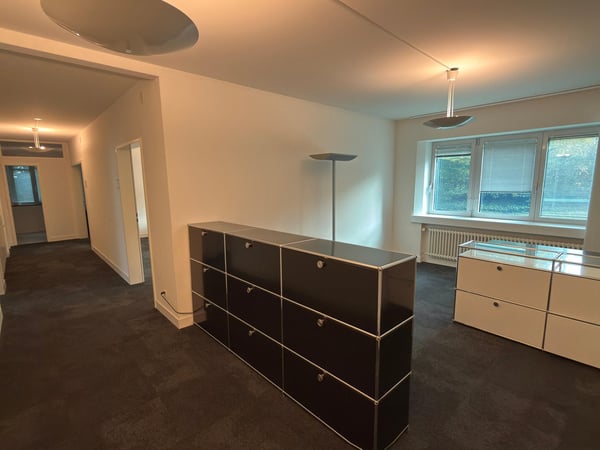 Bezugsbereite Büros in einem repräsentativen Geschäftshaus in Zollikon 2