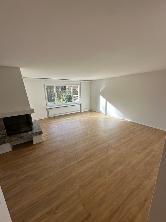 Exklusive 1.5-Zimmer Gartenwohnung mit Wintergarten & Cheminée 5