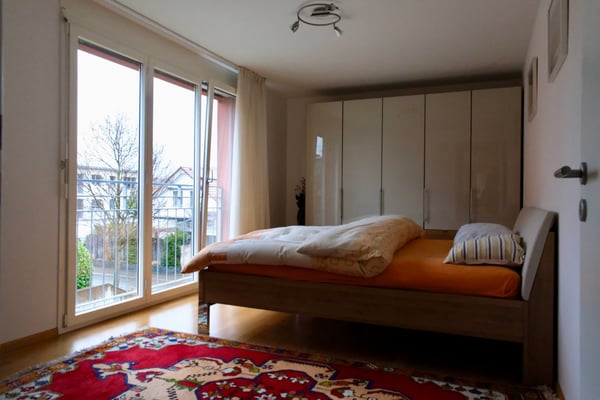 Schöne geräumige Wohnung in ruhiger Lage inkl. Wintergarten & Einstellplatz 6