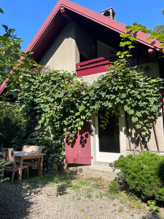 Saint-Sulpice : Maison 1 pièces à quelques pas du lac ! 1