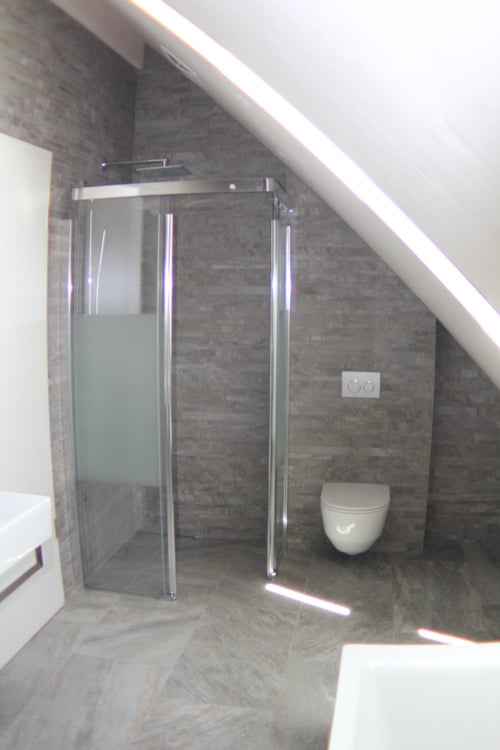 Moderne 1.5-Zimmer-Dachwohnung mit Bergblick (15 Minuten nach Zürich) 15