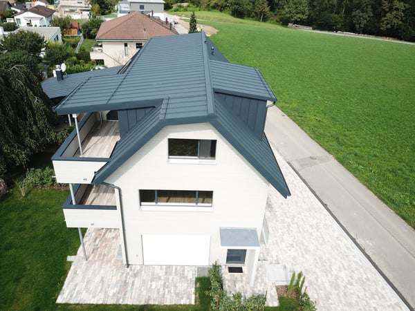 Moderne 1.5-Zimmer-Dachwohnung mit Bergblick (15 Minuten nach Zürich) 19