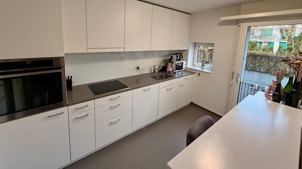 Möblierte 1.5-Zimmer-Wohnung mit Garten in Dübendorf - Zwischen-/Untervermietung 4