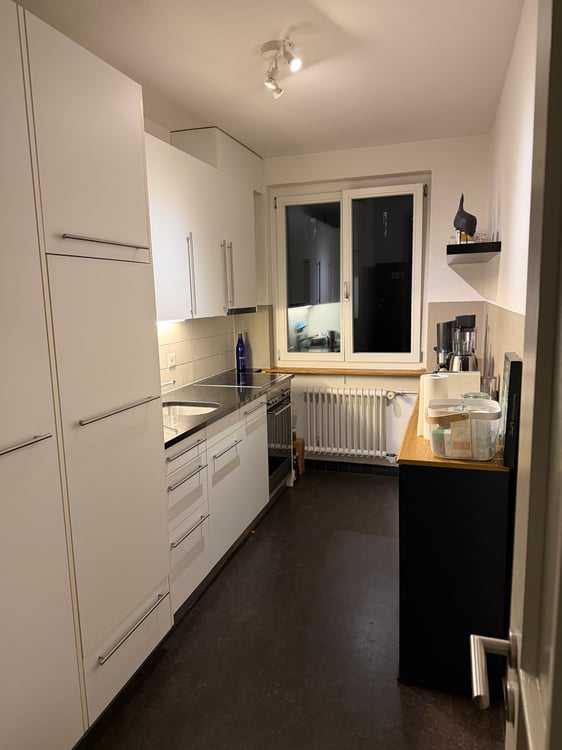 Charmante 1.5-Zimmer-Wohnung mit Balkon in Bern 4