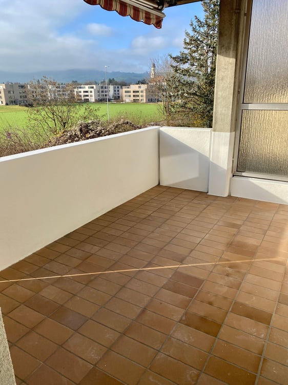 Komplett renovierte 1 1/1 Zimmerwohnung 8