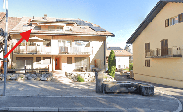 Appartement 1.5 pièces lumineux avec balcon à Chabrey 1