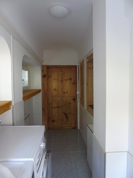 Grosszügige 1.5-Zimmer-Wohnung in charmanter Chalet-Villa in Tamins 13