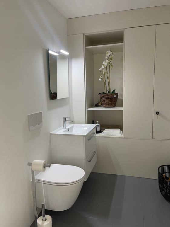 Zentral gelegene Praxis- und Geschäftsräume – ab März 2026 zu vermieten 7