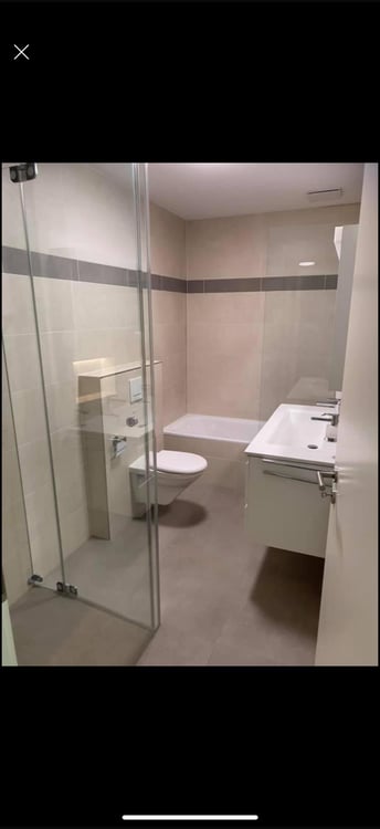 Moderne 1-Zimmer-Wohnung in Turgi mit Balkon und Garage 5