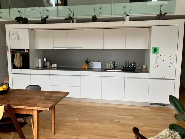 Suchen Sie etwas Besonderes? Grosszügige sonnige Maisonette-Dachwohnung nahe Novartis-Campus 2