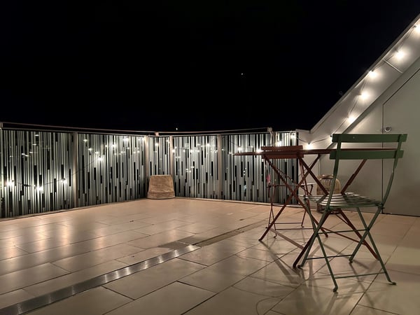 Suchen Sie etwas Besonderes? Grosszügige sonnige Maisonette-Dachwohnung nahe Novartis-Campus 1