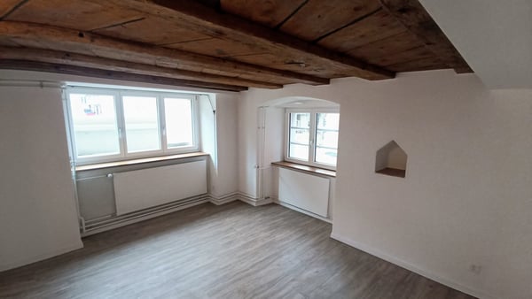 Charmante 2-Zimmer-Wohnung / Büro / Therapie- oder Behandlungsraum mit eigenem Zugang 2