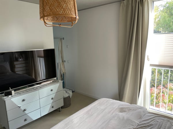 Moderne 1.5-Zimmer-Wohnung mit Balkon (Garagenplatz mit E-Ladestation) 3