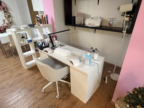 Verkauf Beauty Studio inkl. GmbH – komplett neu aufgebaut, zentrale Lage Kriens 8
