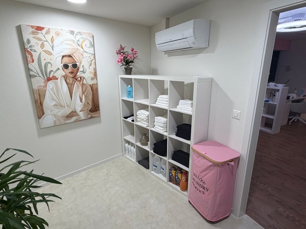 Verkauf Beauty Studio inkl. GmbH – komplett neu aufgebaut, zentrale Lage Kriens 12