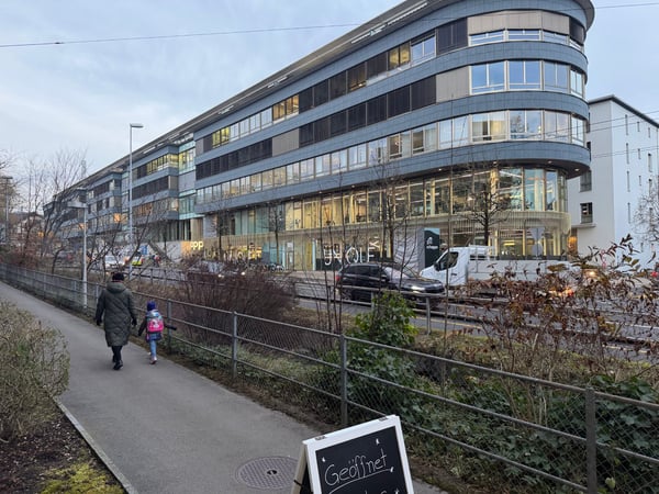 Verkauf Beauty Studio inkl. GmbH – komplett neu aufgebaut, zentrale Lage Kriens 25