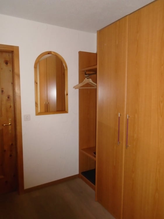 Gemütliche 1-Zimmer-Zweitwohnung komplett möbliert in Celerina 10