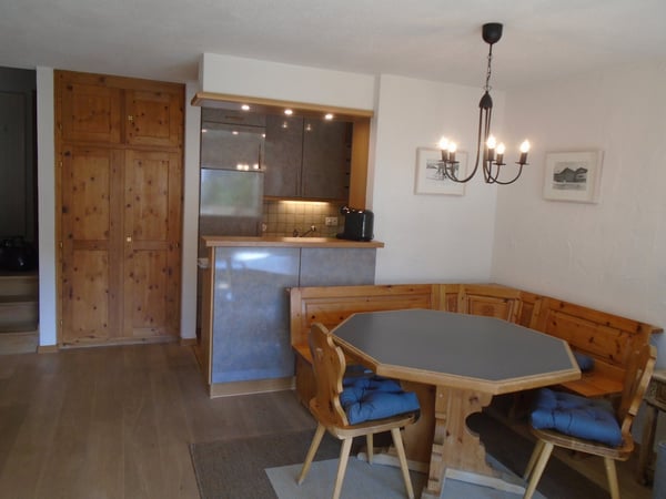 Gemütliche 1-Zimmer-Zweitwohnung komplett möbliert in Celerina 1