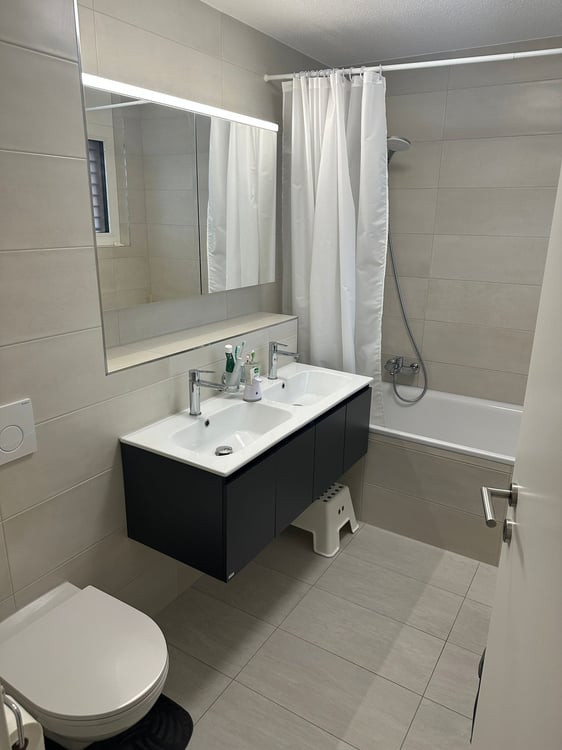 Moderne 1.5-Zimmer-Wohnung mit Balkon in Oftringen 4