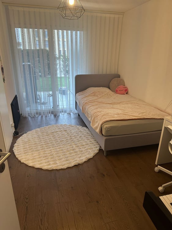 Moderne 1.5-Zimmer-Wohnung mit Balkon in Oftringen 3