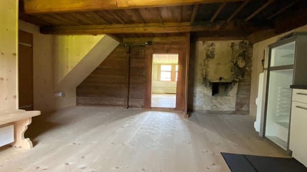 Charmante 1.5-Zimmer-Dachwohnung in der denkmalgeschützten alten Bleiche zu vermieten 4