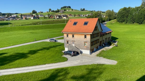 Charmante 1.5-Zimmer-Dachwohnung in der denkmalgeschützten alten Bleiche zu vermieten 12