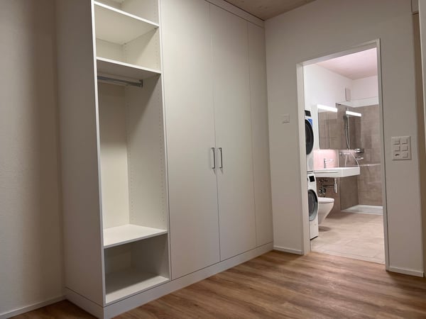 Moderne 1.5-Zimmer-Neubau-Wohnung in ruhiger Lage in Auw 5