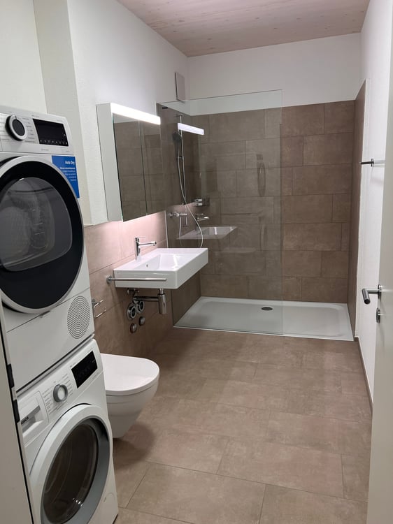 Moderne 1.5-Zimmer-Neubau-Wohnung in ruhiger Lage in Auw 4