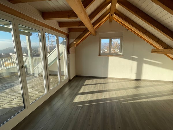 Grosszügige 1.5-Zimmer-Wohnung mit historischem Charme in Dachsen 15