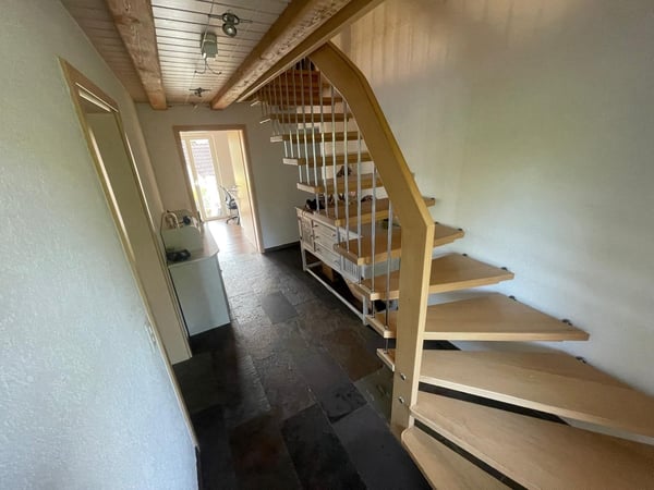 Grosszügige 1.5-Zimmer-Wohnung mit historischem Charme in Dachsen 7